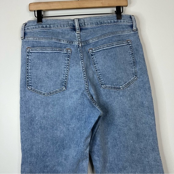Abercrombie & Fitch Blue The Flare Wide Leg ultra high rise Jeans size 34/14s - Picture 6 of 7